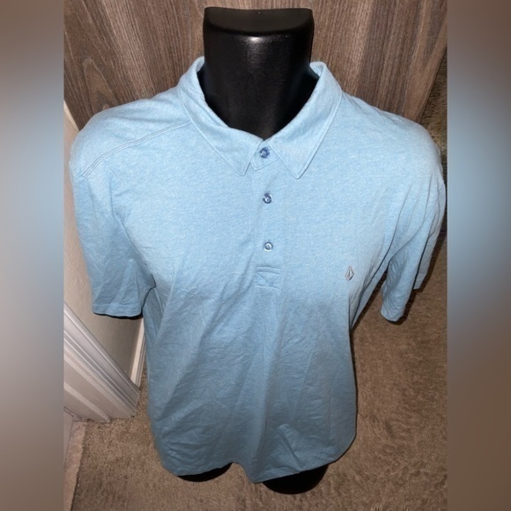 Men’s used Volcom size L large polo blue shirt Pre own